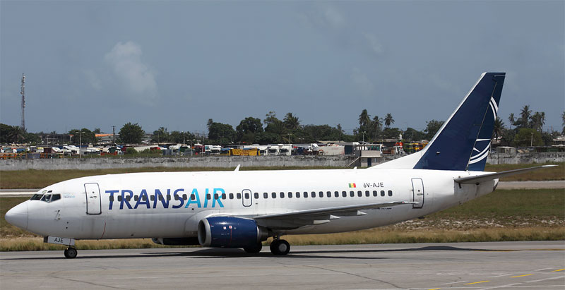 Aircraft similar to the one which crashed (Boeing 737-38J)