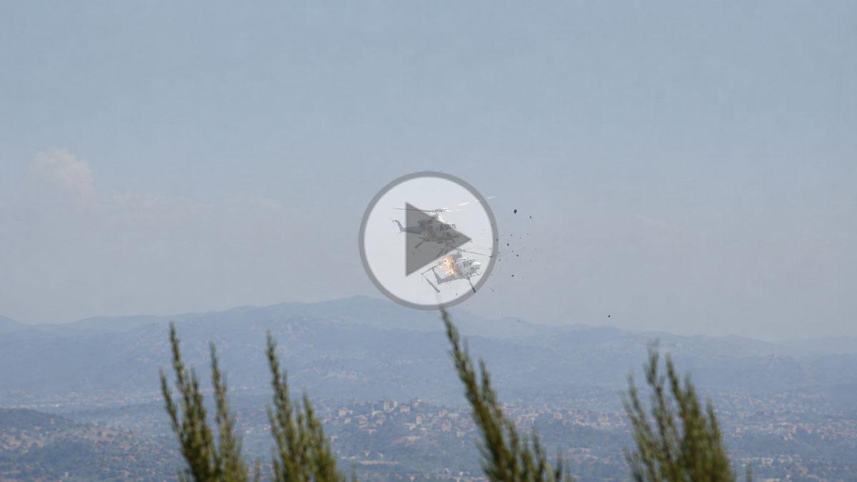Collision entre deux Bell 214ST lors d’une mission de lutte contre un incendie en Grèce Collision entre deux Bell 214ST lors d’une mission de lutte contre un incendie en Grèce